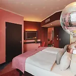 - The Niu, Loco North By Ihg Hotel