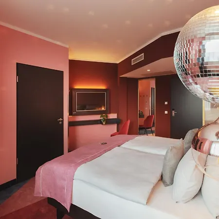 Hotel - The Niu, Loco North By Ihg Munich