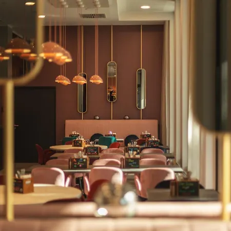 - The Niu, Loco North By Ihg Munich