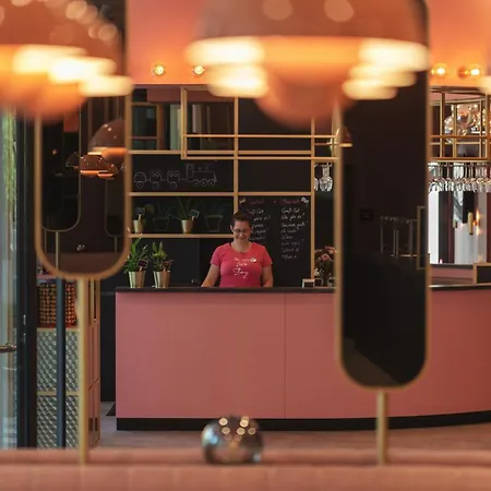 Hotel - The Niu, Loco North By Ihg