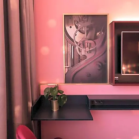 - The Niu, Loco North By Ihg 3* München