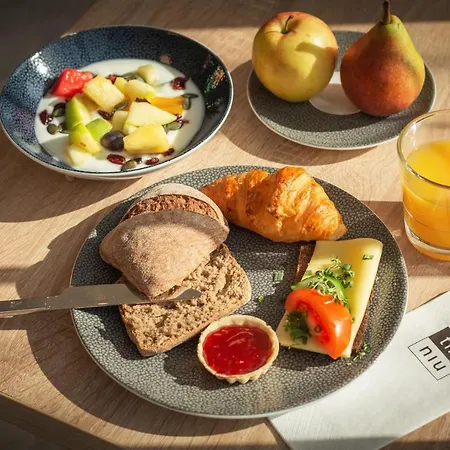 - The Niu, Loco North By Ihg 3*